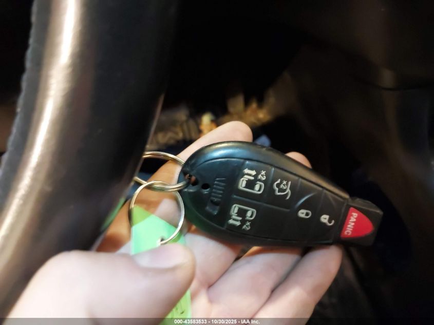 2014 Chrysler Town & Country S VIN: 2C4RC1HG8ER364203 Lot: 43583533