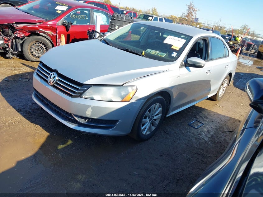 2014 VOLKSWAGEN PASSAT auction photo 2