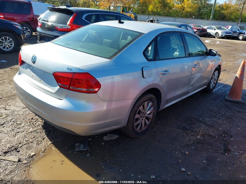 2014 VOLKSWAGEN PASSAT auction photo 4