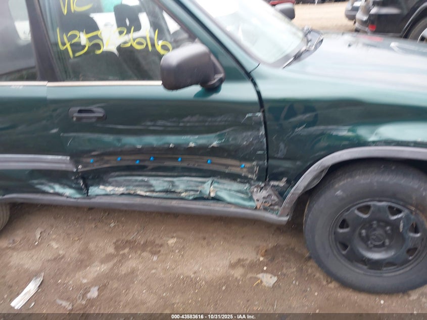 2000 Honda Cr-V Lx VIN: JHLRD2841YC005185 Lot: 43583616