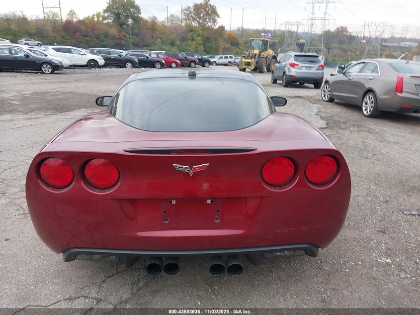2005 Chevrolet Corvette VIN: 1G1YY24U355136792 Lot: 43583636