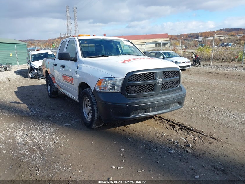 RAM 1500 TRADESMAN 4X2 6 4 BOX