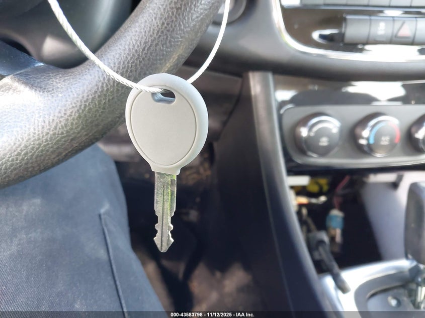 2011 Chrysler 200 Lx VIN: 1C3BC4FB7BN618104 Lot: 43583798