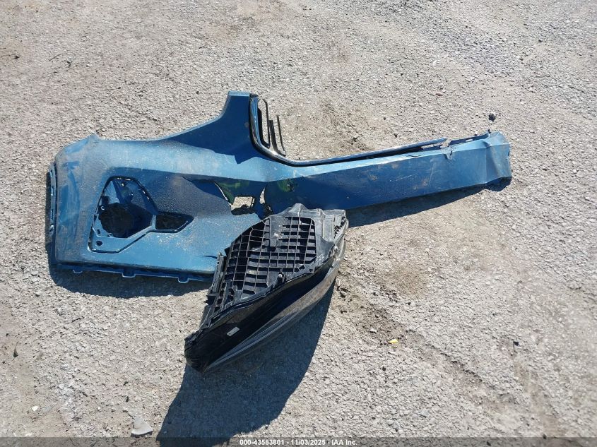 2023 Volvo Xc40 B4 Core VIN: YV4K92HK4P2921620 Lot: 43583801