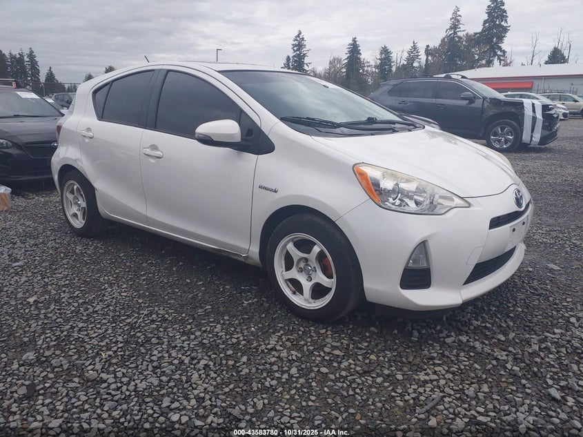 TOYOTA PRIUS C THREE
