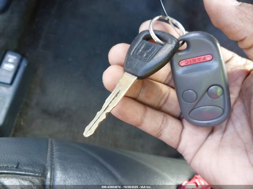 2000 Honda Accord 3.0 Ex VIN: 1HGCG2259YA018775 Lot: 43583874