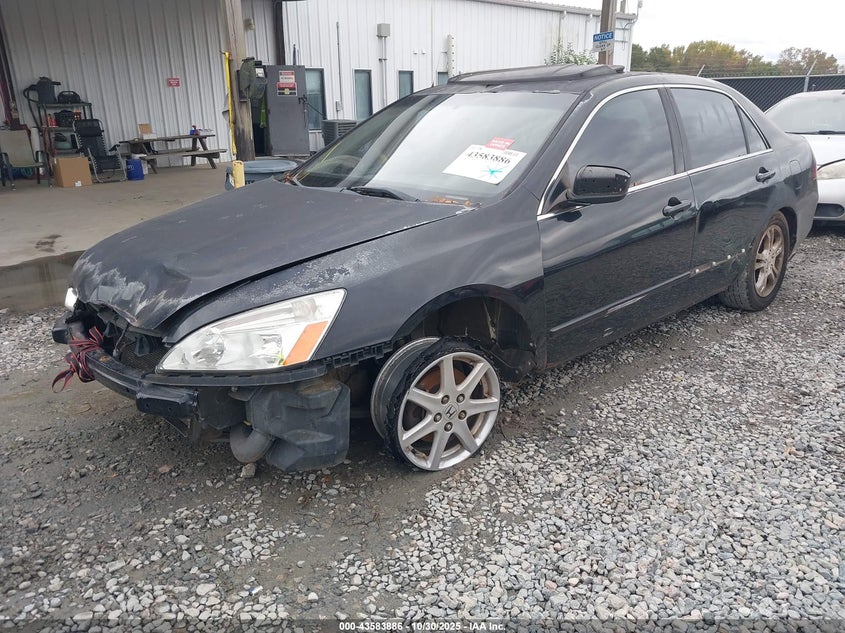 1HGCM568X7A096673 2007 HONDA ACCORD photo no. 2