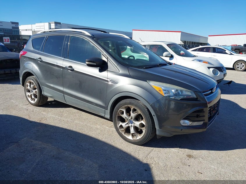 FORD ESCAPE TITANIUM