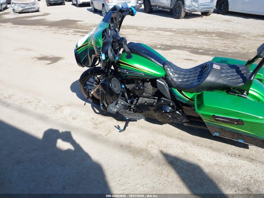 2011 Harley-Davidson Flhxse2 VIN: 1HD1PZ811BB960872 Lot: 43583945