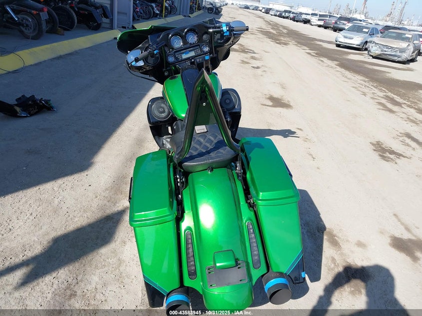 2011 Harley-Davidson Flhxse2 VIN: 1HD1PZ811BB960872 Lot: 43583945