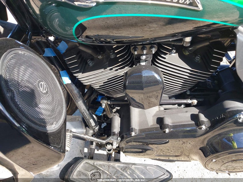 2011 Harley-Davidson Flhxse2 VIN: 1HD1PZ811BB960872 Lot: 43583945