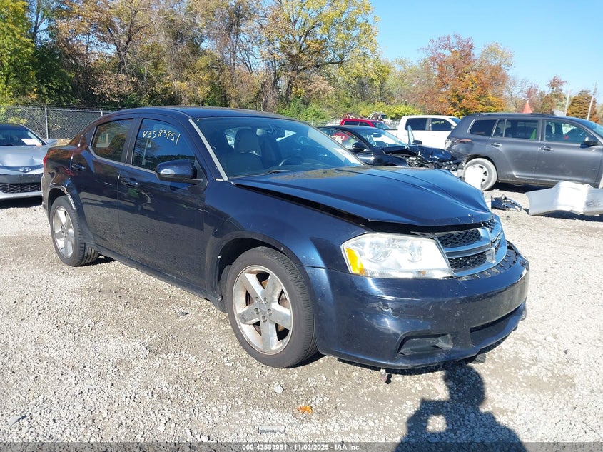 DODGE AVENGER LUX