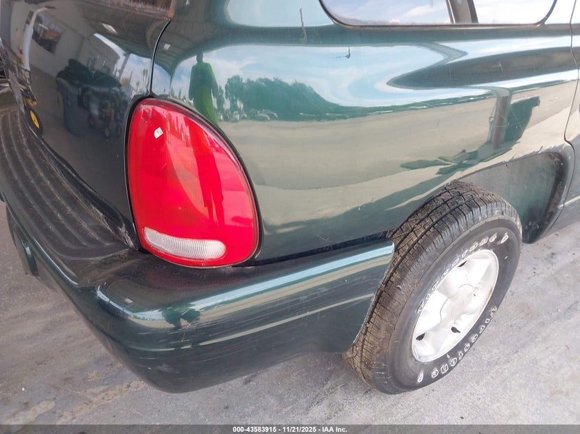 2000 Dodge Durango VIN: 1B4HR28Z8YF100313 Lot: 43583915