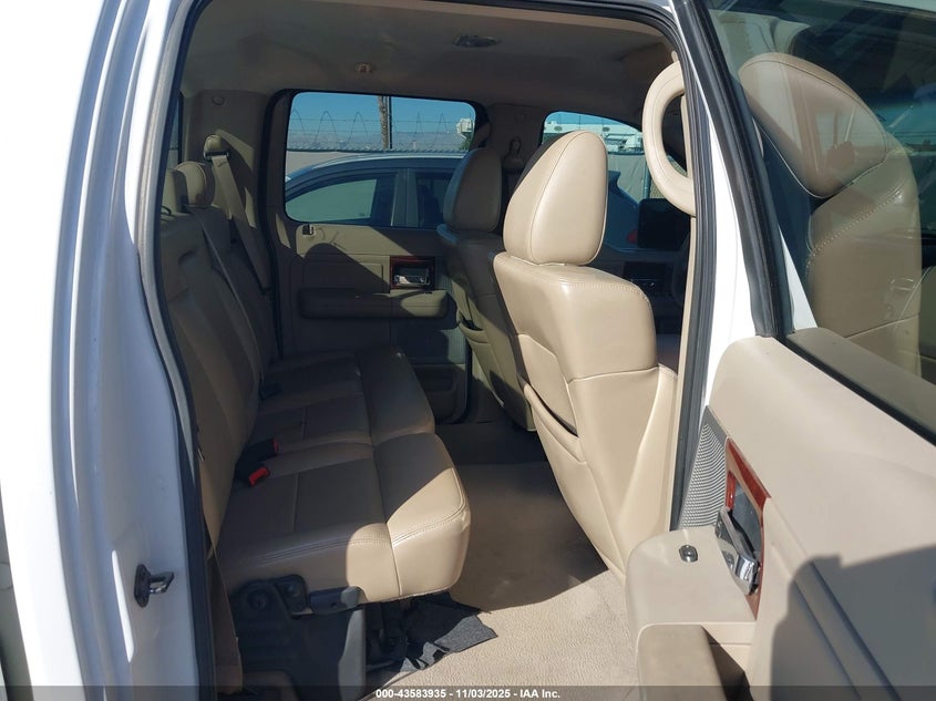 2006 Ford F-150 Lariat/Xlt VIN: 1FTPW12516KE00383 Lot: 43583935