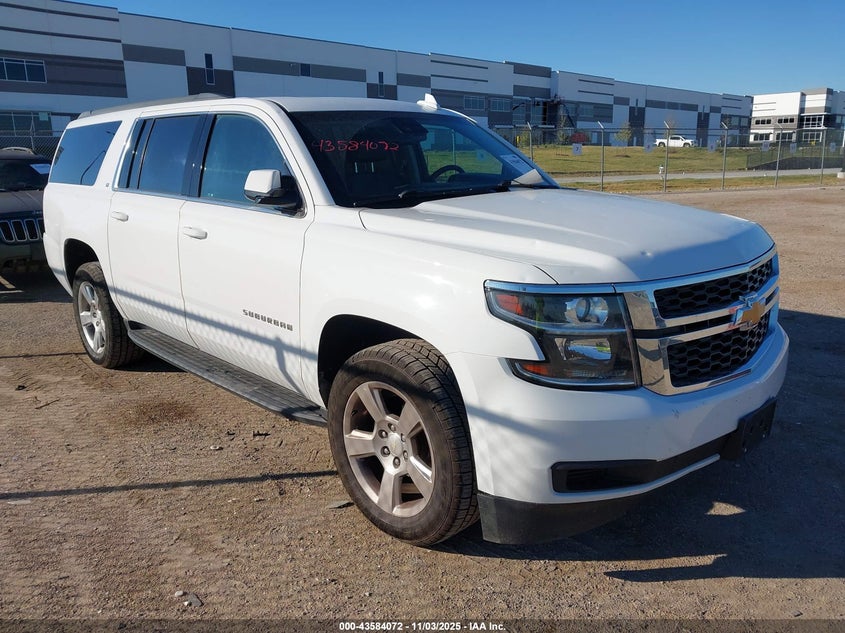 CHEVROLET SUBURBAN LT