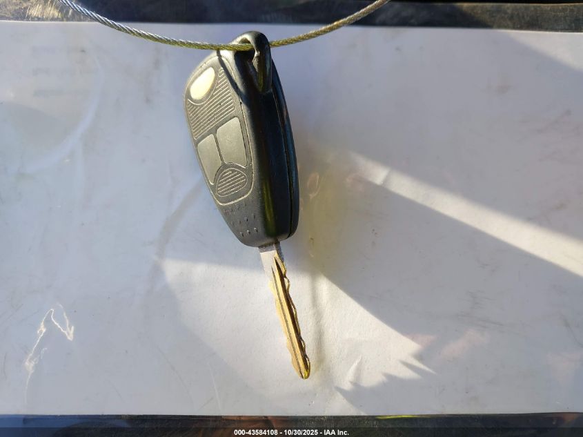 2005 Chrysler Town & Country Lx VIN: 2C4GP44R35R398005 Lot: 43584108