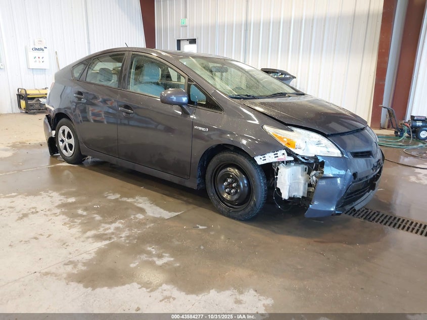 TOYOTA PRIUS TWO