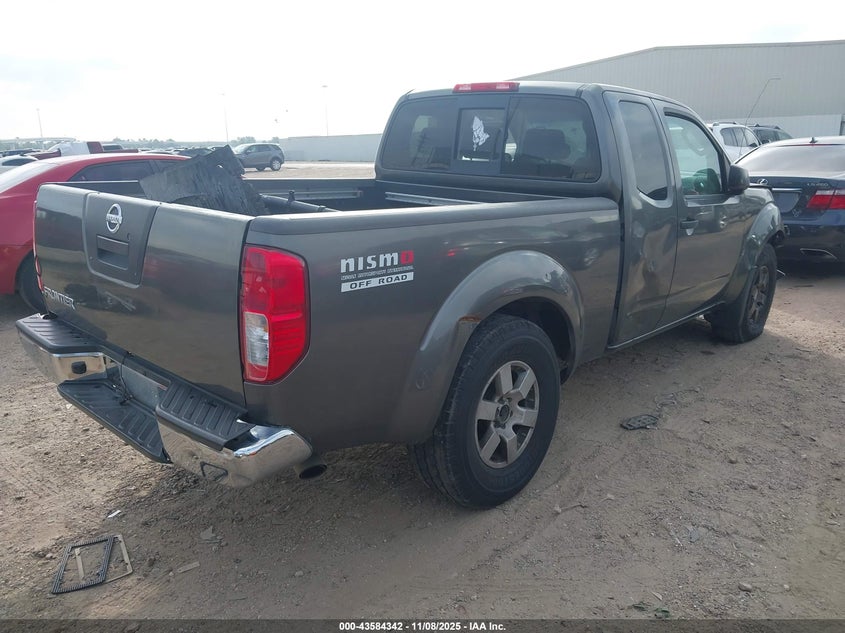 1N6AD06W95C422372 2005 NISSAN NAVARA (FRONTIER) photo no. 4
