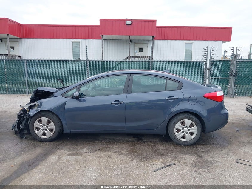 2015 KIA FORTE LX - KNAFX4A67F5313832