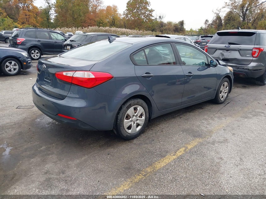 2015 KIA FORTE LX - KNAFX4A67F5313832