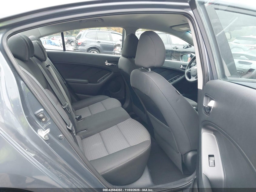 2015 KIA FORTE LX - KNAFX4A67F5313832