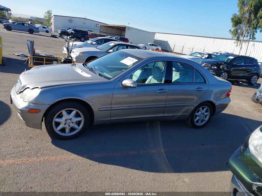 2003 Mercedes-Benz C 240 VIN: WDBRF61JX3F395837 Lot: 43584384