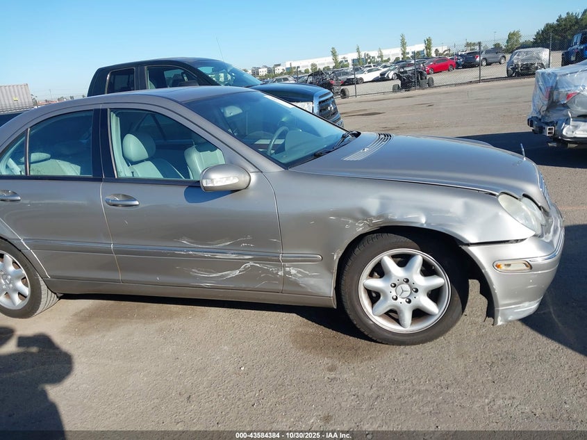 2003 Mercedes-Benz C 240 VIN: WDBRF61JX3F395837 Lot: 43584384