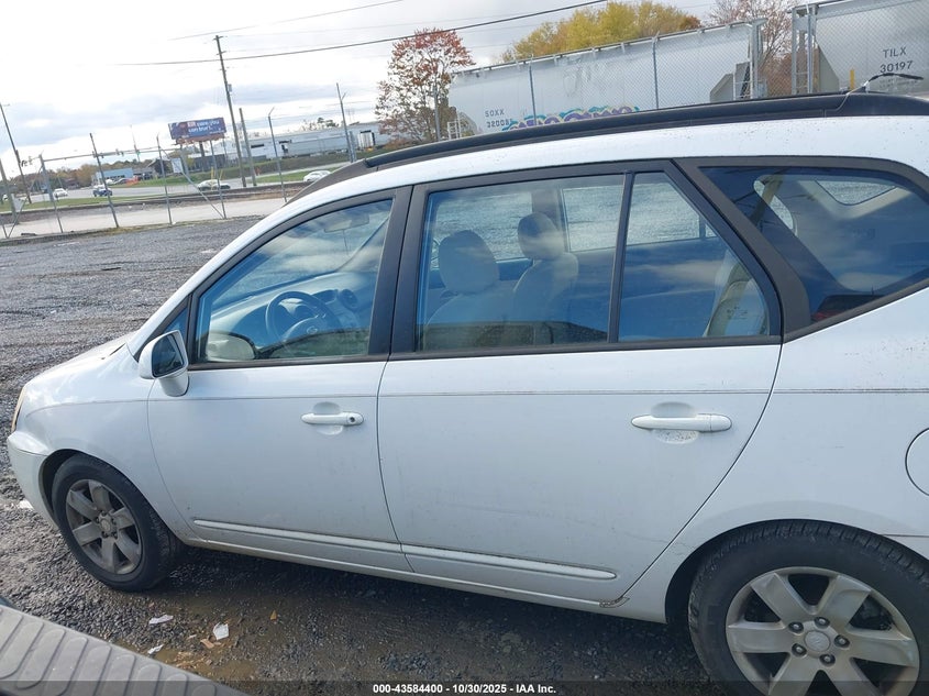 2008 Kia Rondo Lx V6 VIN: KNAFG526387124557 Lot: 43584400