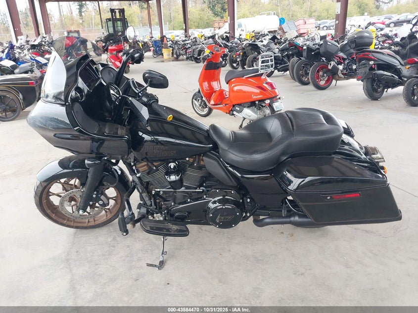 2023 Harley-Davidson Fltrxst VIN: 1HD1ACL10PB659085 Lot: 43584470