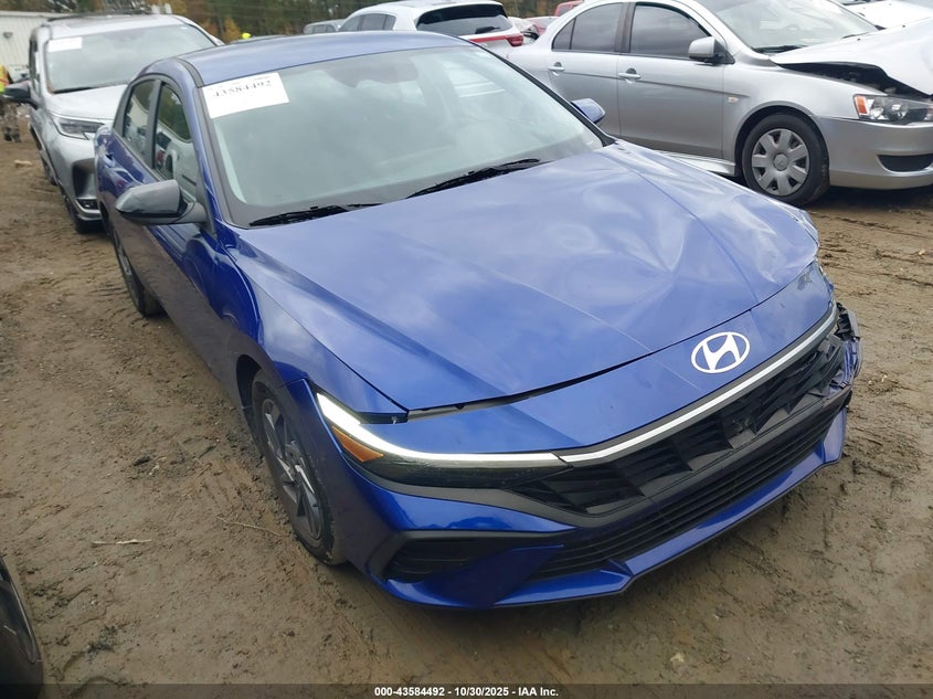 HYUNDAI ELANTRA SEL