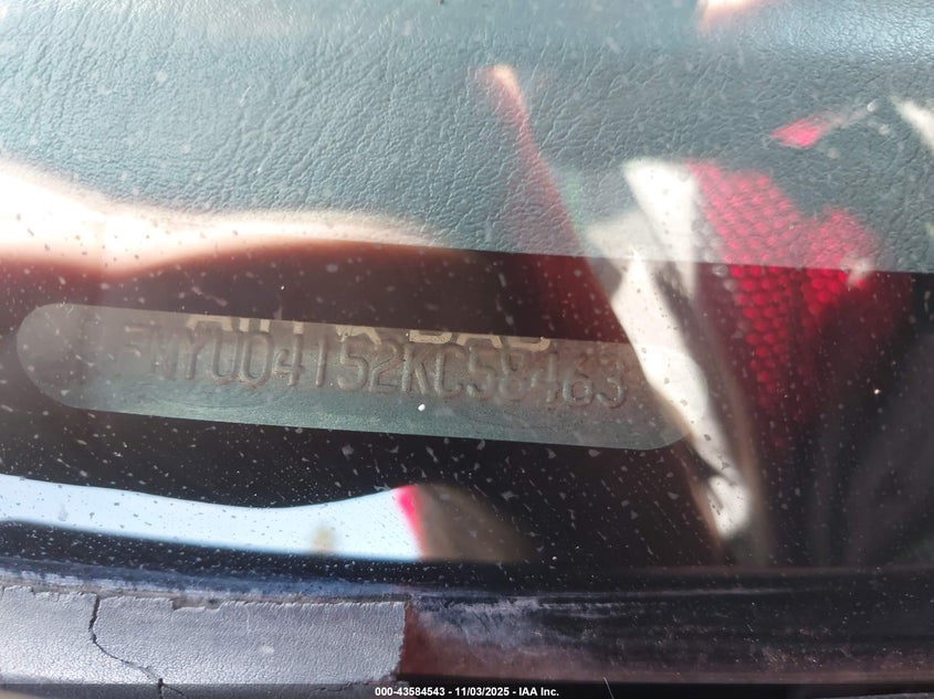 2002 Ford Escape Xlt VIN: 1FMYU04152KC58463 Lot: 43584543