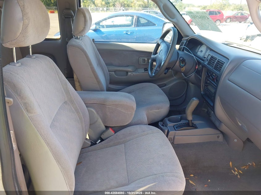 5TESM92NX3Z212967 2003 TOYOTA TACOMA photo no. 5