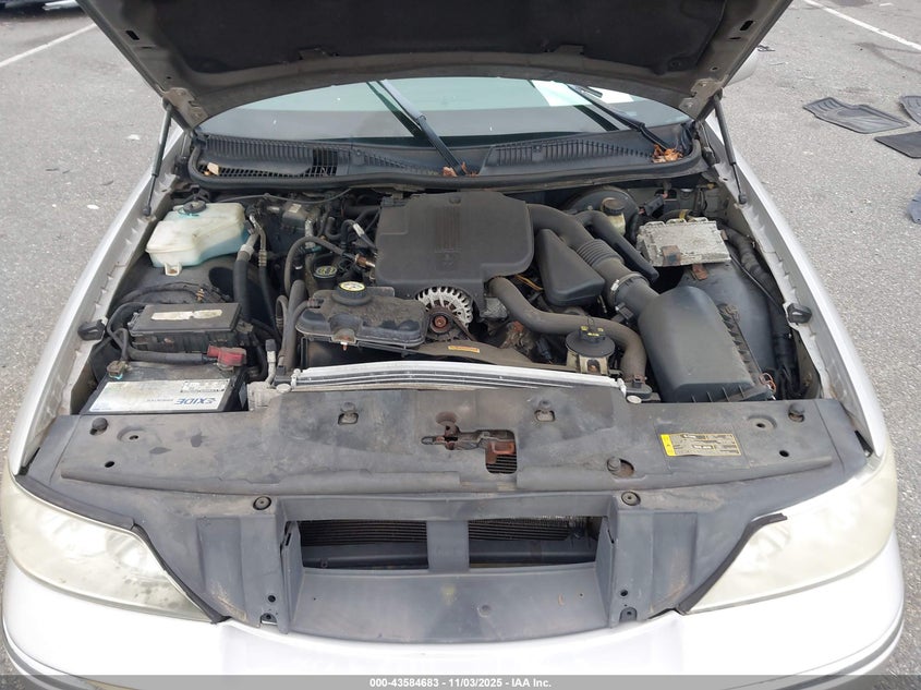 2006 Lincoln Town Car Signature VIN: 1LNHM81W06Y627540 Lot: 43584683