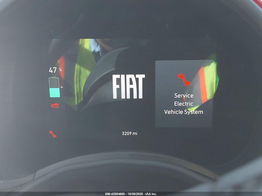 2024 Fiat 500E Inspi(Red) Fwd VIN: ZFAFFAA40RX220430 Lot: 43584680