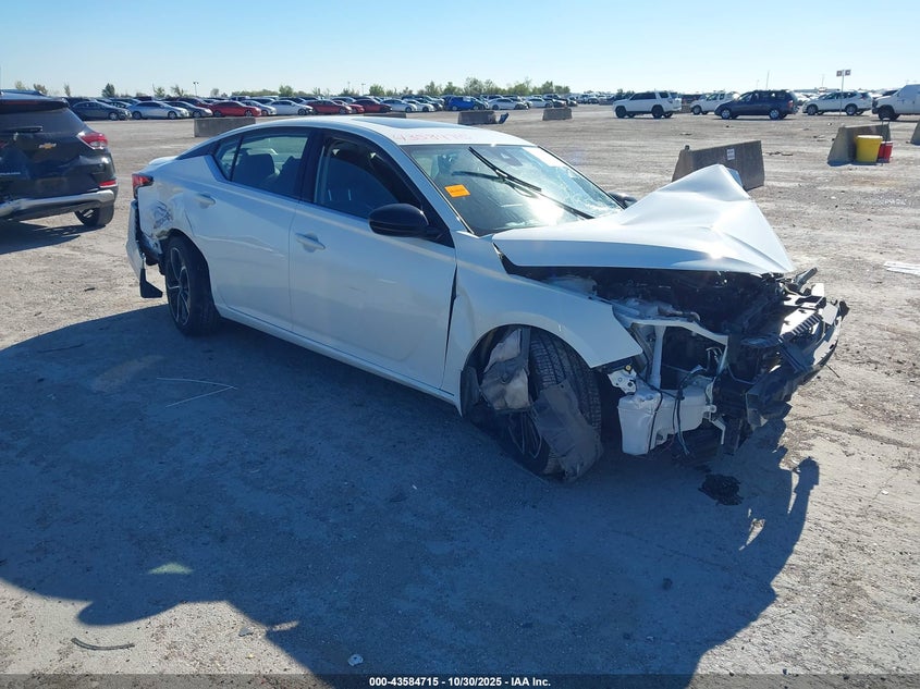 NISSAN ALTIMA SR INTELLIGENT AWD