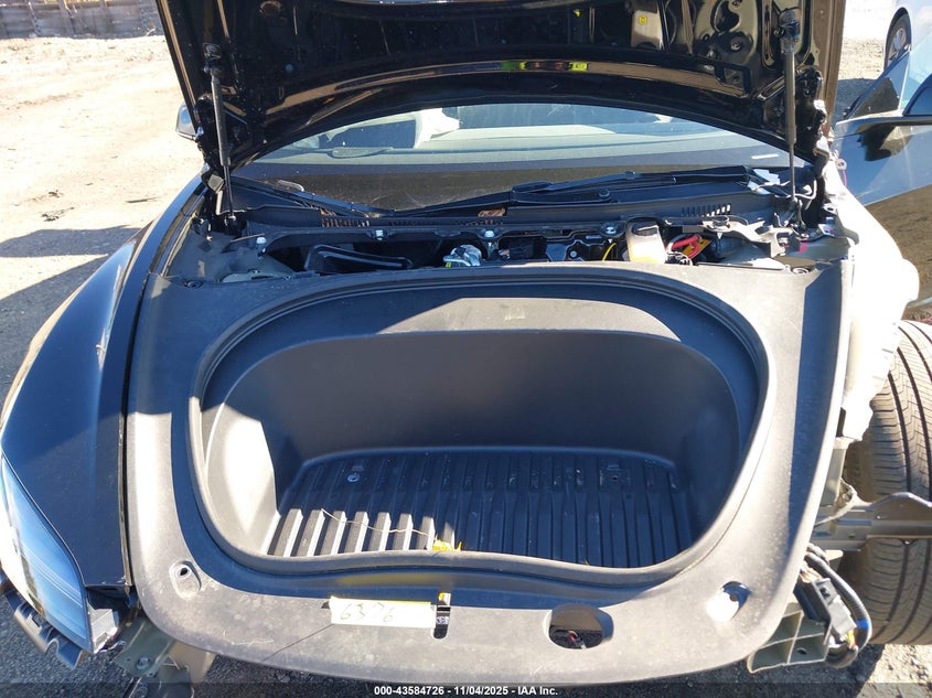 2025 Tesla Model 3 Long Range All-Wheel Drive VIN: 5YJ3E1EB8SF910840 Lot: 43584726