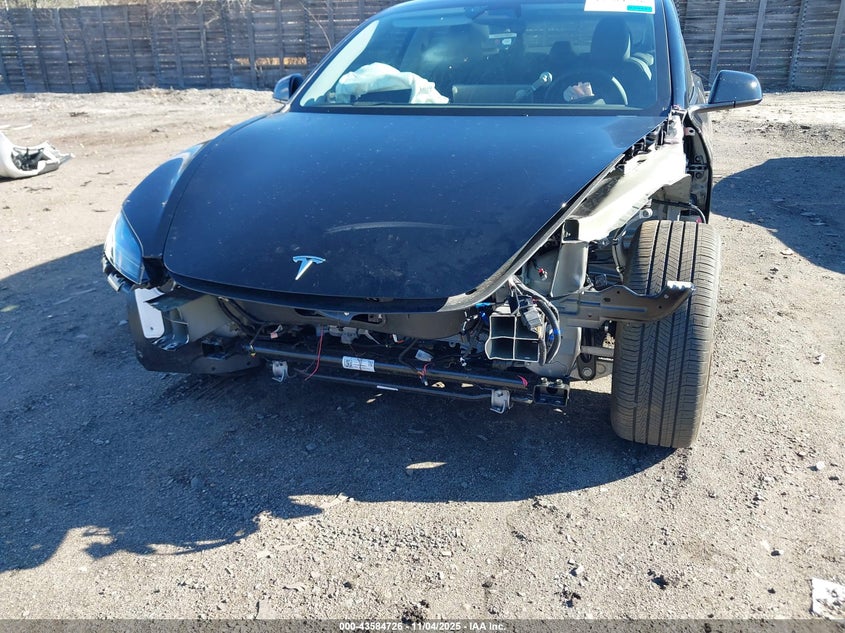 2025 Tesla Model 3 Long Range All-Wheel Drive VIN: 5YJ3E1EB8SF910840 Lot: 43584726