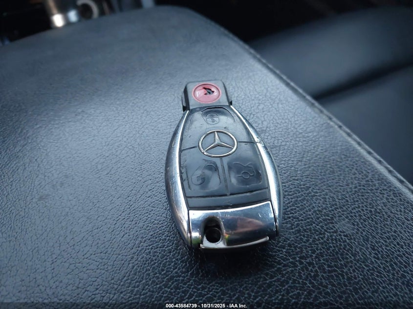 2007 Mercedes-Benz C 230 Sport VIN: WDBRF52H57F879751 Lot: 43584739