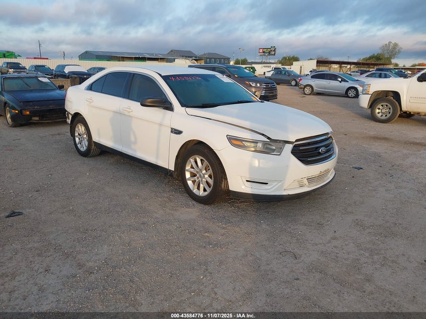 FORD TAURUS SE