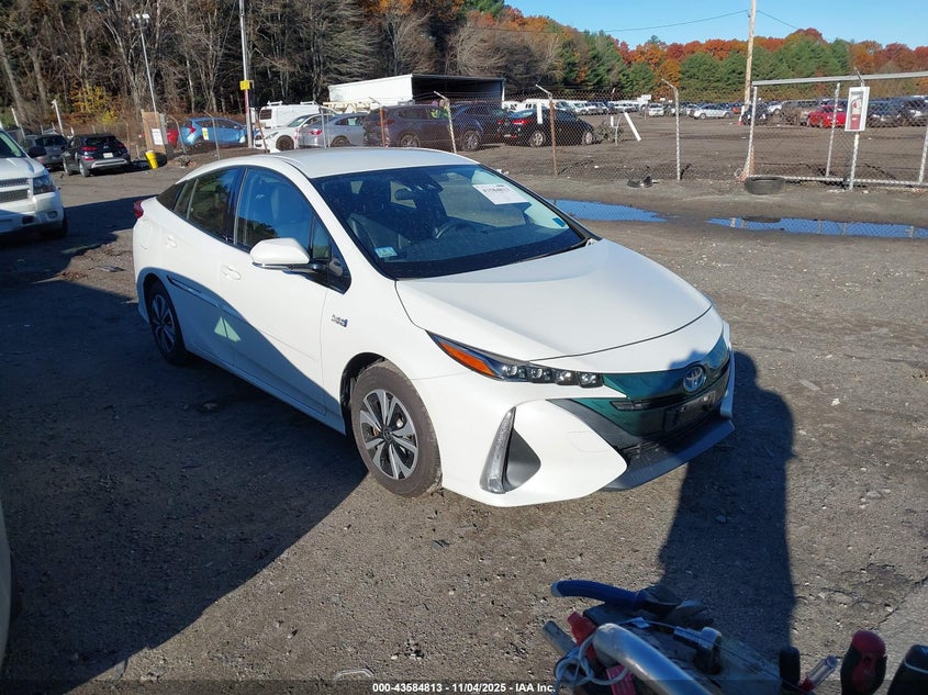 TOYOTA PRIUS PRIME PREMIUM