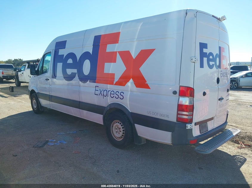 2016 MERCEDES-BENZ SPRINTER 2500 HIGH  ROOF WD3PE8DD6GP245621