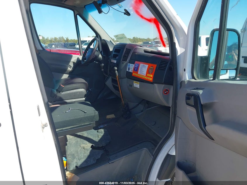 2016 MERCEDES-BENZ SPRINTER 2500 HIGH  ROOF WD3PE8DD6GP245621