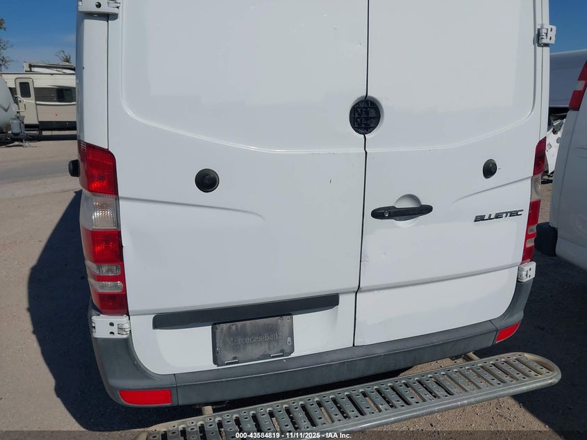 2016 Mercedes-Benz Sprinter 2500 High Roof VIN: WD3PE8DD6GP245621 Lot: 43584819