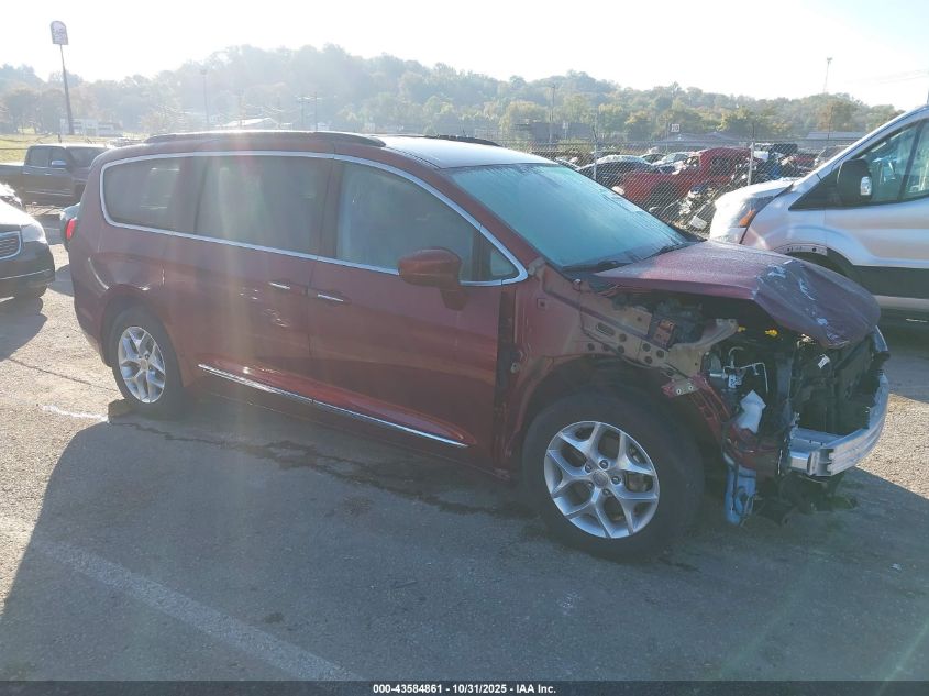 CHRYSLER PACIFICA TOURING-L