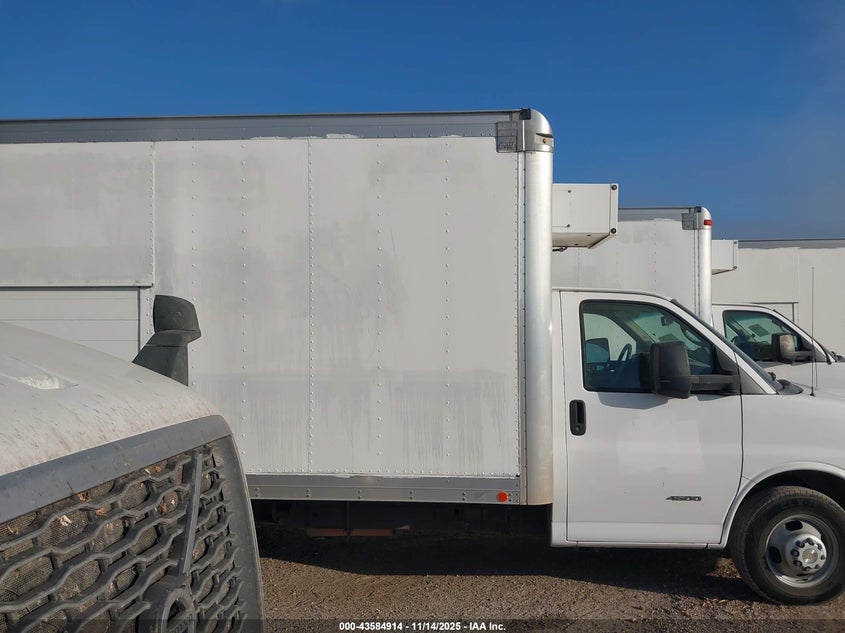 1GB6G5CGXF1169476 2015 CHEVROLET EXPRESS photo no. 15