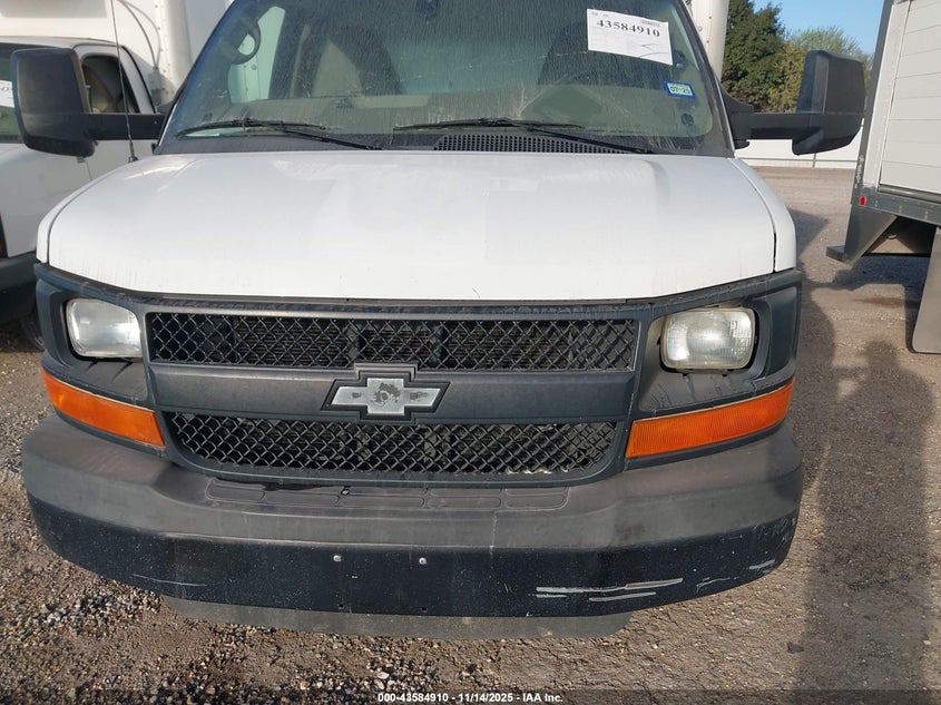 2015 Chevrolet Express Cutaway 4500 VIN: 1GB6G5CG0F1113076 Lot: 43584910