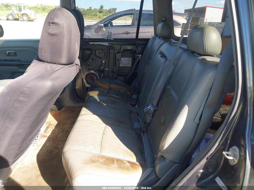 5FNYF18605B031323 2005 HONDA PILOT photo no. 8