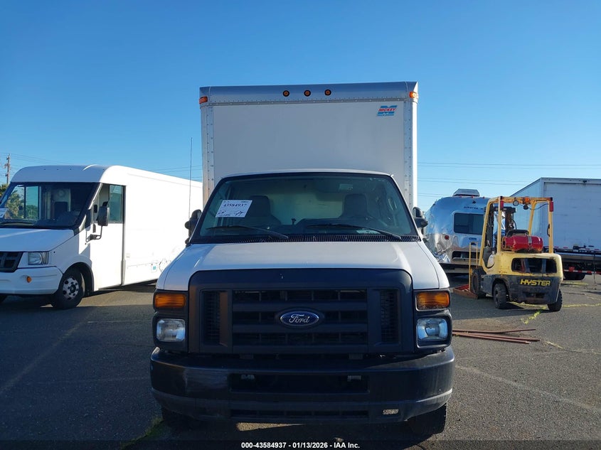 2011 Ford E-450 Cutaway VIN: 1FDXE4FL8BDA36597 Lot: 43584937