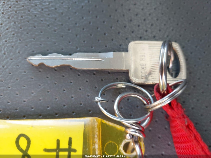 2011 Ford E-450 Cutaway VIN: 1FDXE4FL8BDA36597 Lot: 43584937