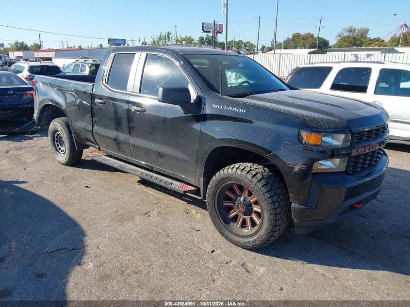 CHEVROLET SILVERADO 1500 2WD STANDARD BED CUSTOM